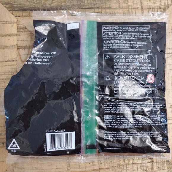 LEGO VIP 40608 Halloween Fun VIP Add-On Pack - Picture 2 of 4